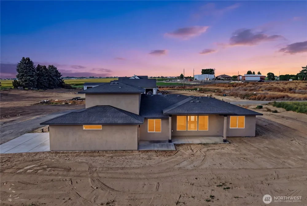 2007 W Joanna Lane Othello, WA 99344