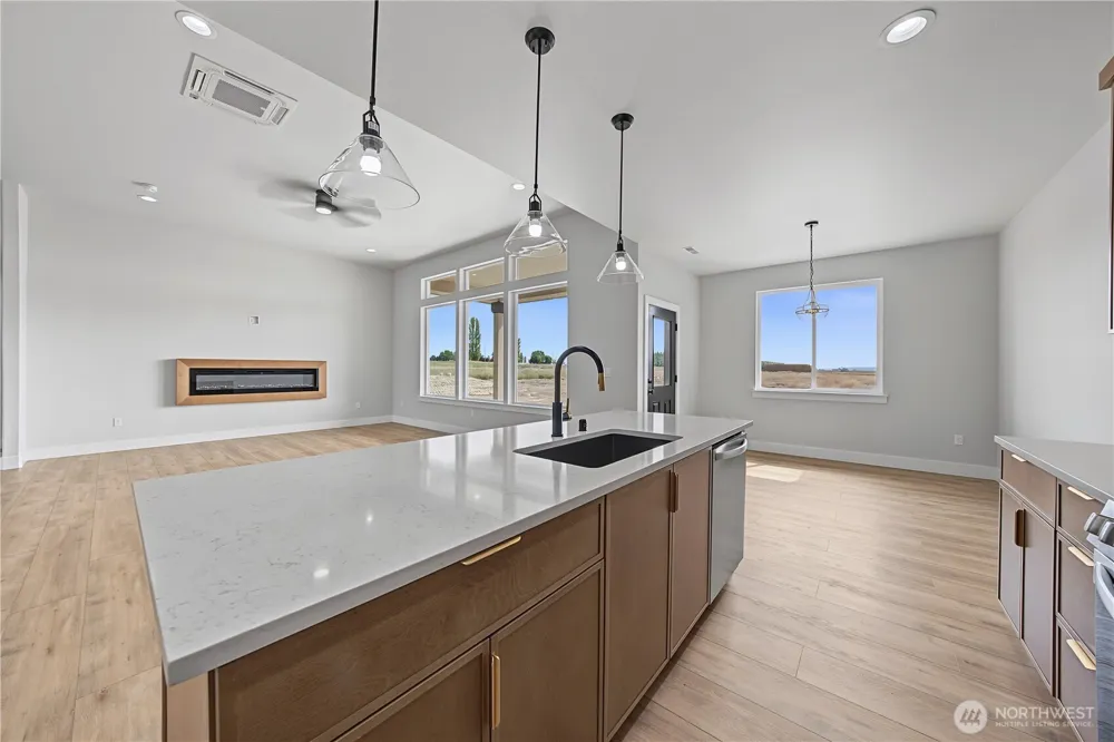 2007 W Joanna Lane Othello, WA 99344