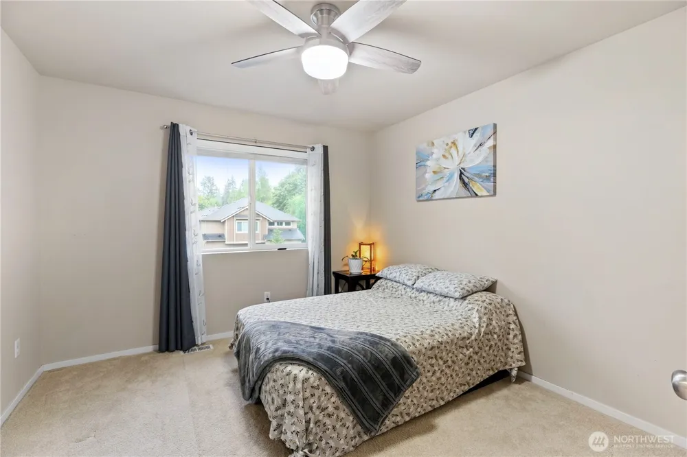 7911 49th Street NE Marysville, WA 98270