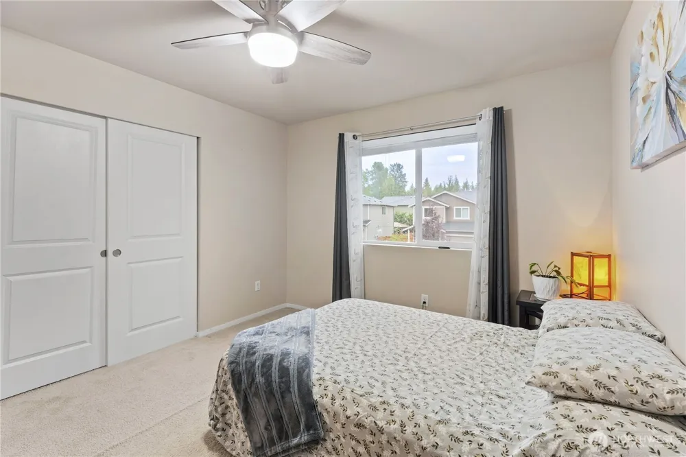 7911 49th Street NE Marysville, WA 98270