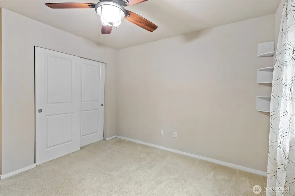 7911 49th Street NE Marysville, WA 98270