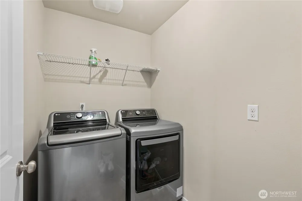 7911 49th Street NE Marysville, WA 98270