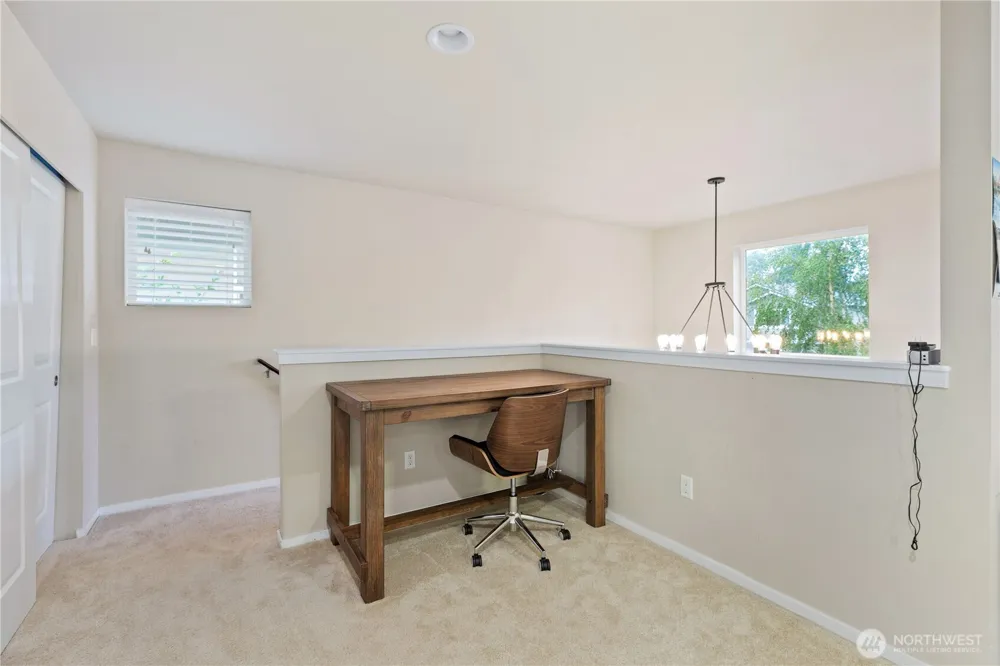 7911 49th Street NE Marysville, WA 98270
