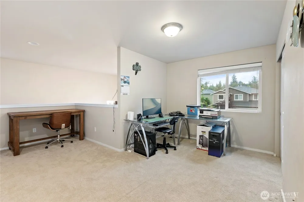 7911 49th Street NE Marysville, WA 98270