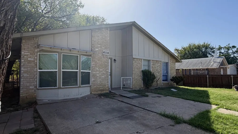 4114 Ladale Drive Dallas, TX 75212