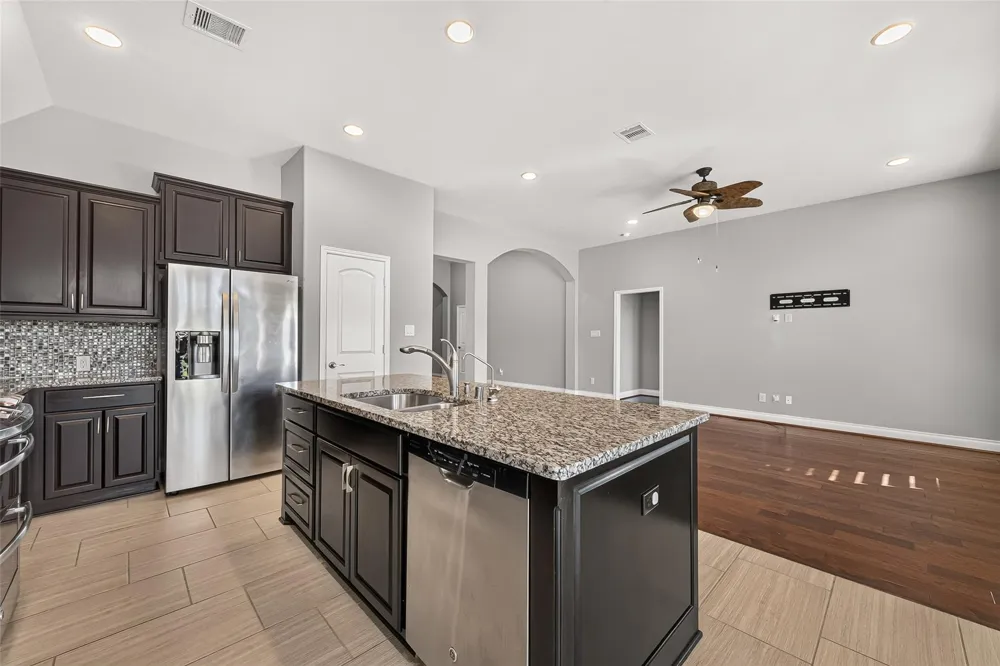 2608 Mountain Sage Drive Pearland, TX 77584