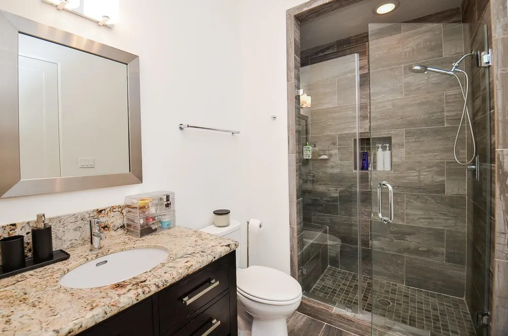 11027 Jardin Des Circle Houston, TX 77043