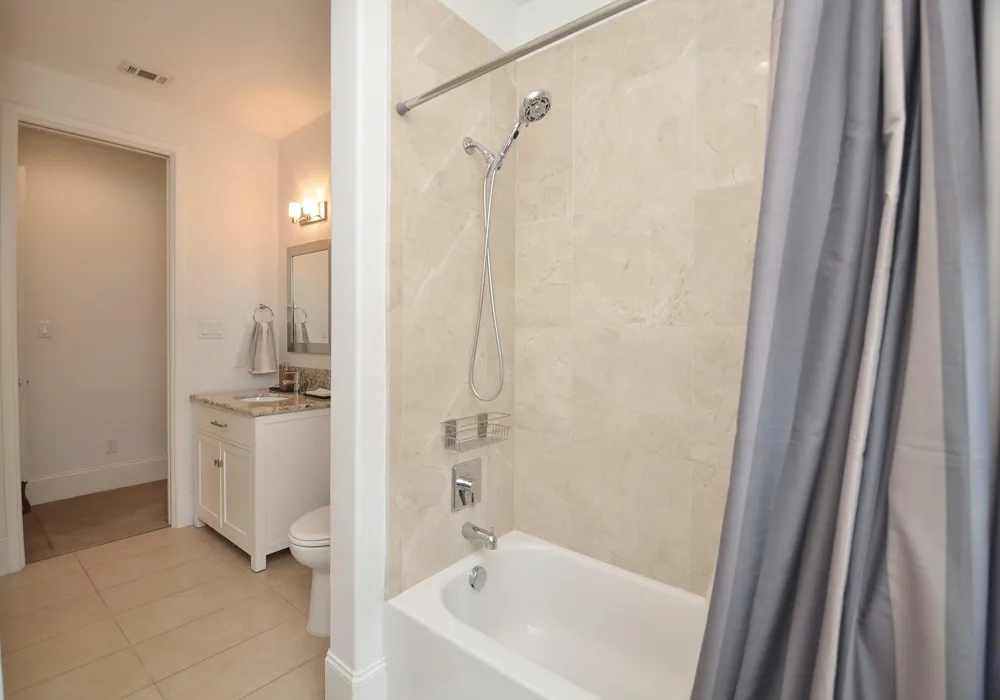 11027 Jardin Des Circle Houston, TX 77043