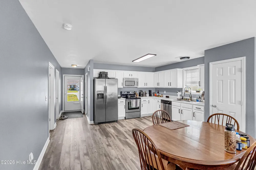 196 Pine Hollow Road Holly Ridge, NC 28445