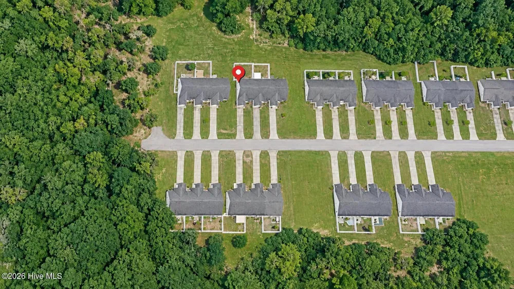 196 Pine Hollow Road Holly Ridge, NC 28445