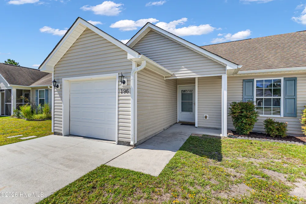196 Pine Hollow Road Holly Ridge, NC 28445