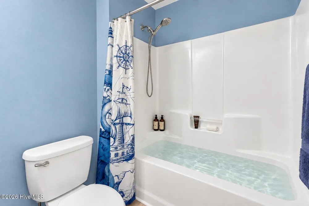196 Pine Hollow Road Holly Ridge, NC 28445