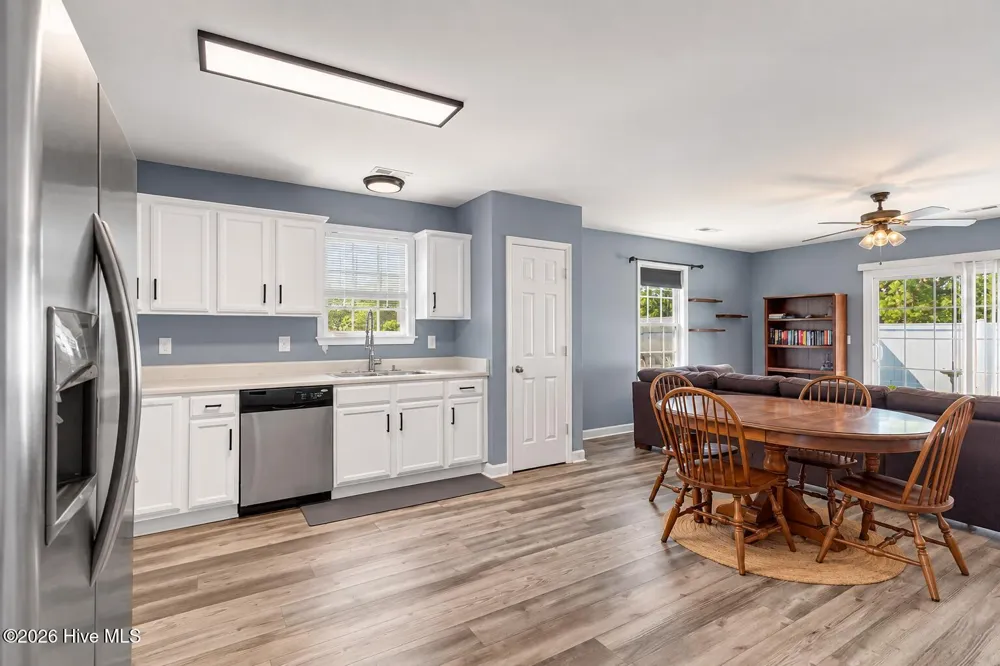 196 Pine Hollow Road Holly Ridge, NC 28445