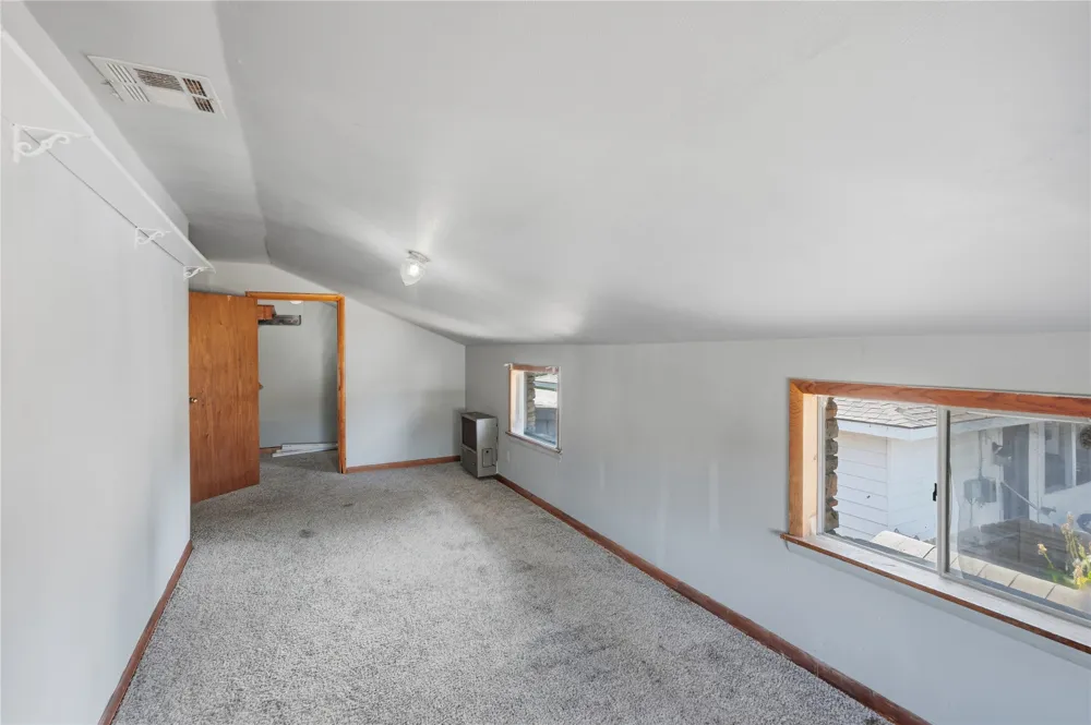 1217 Oklahoma Avenue Claremore, OK 74017
