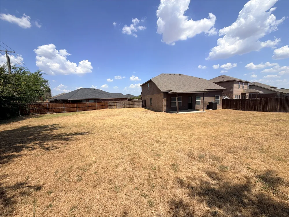 1137 Colchester Court Fort Worth, TX 76134