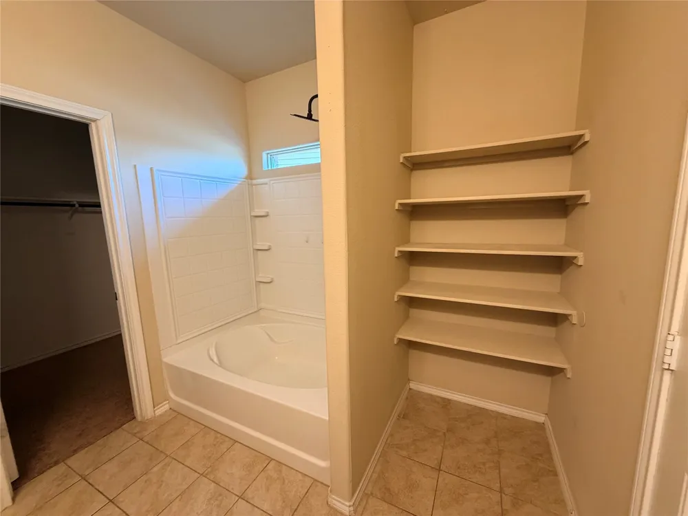 1137 Colchester Court Fort Worth, TX 76134