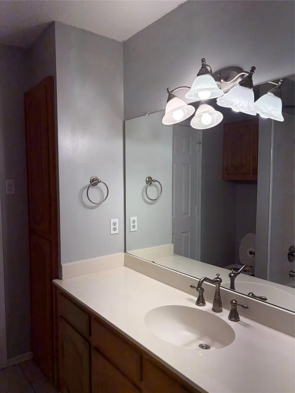 1911 Buffalo Bend Drive Lewisville, TX 75067