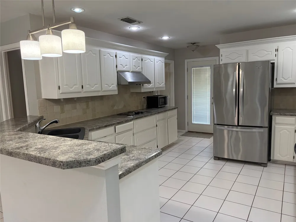 1911 Buffalo Bend Drive Lewisville, TX 75067