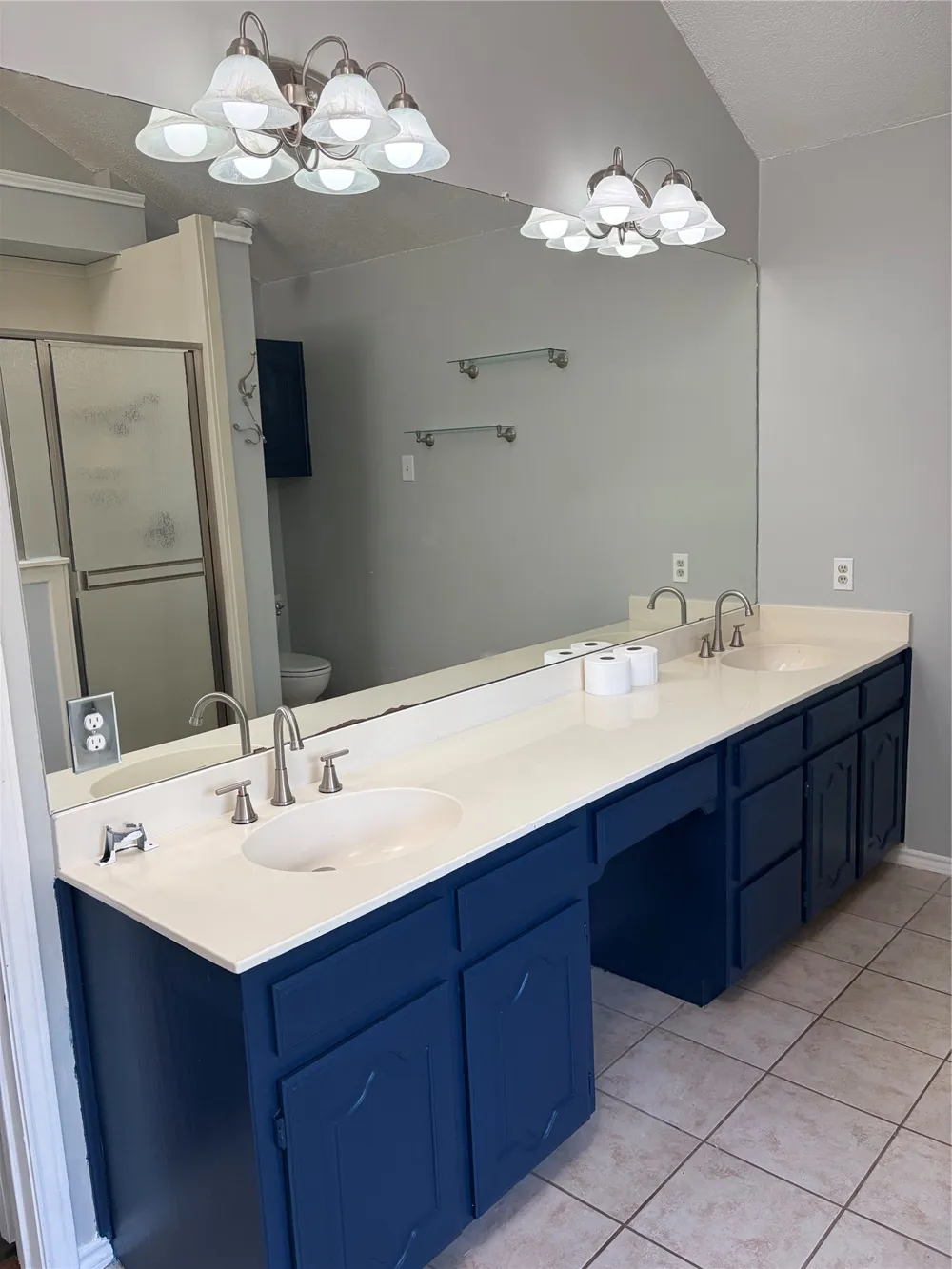1911 Buffalo Bend Drive Lewisville, TX 75067