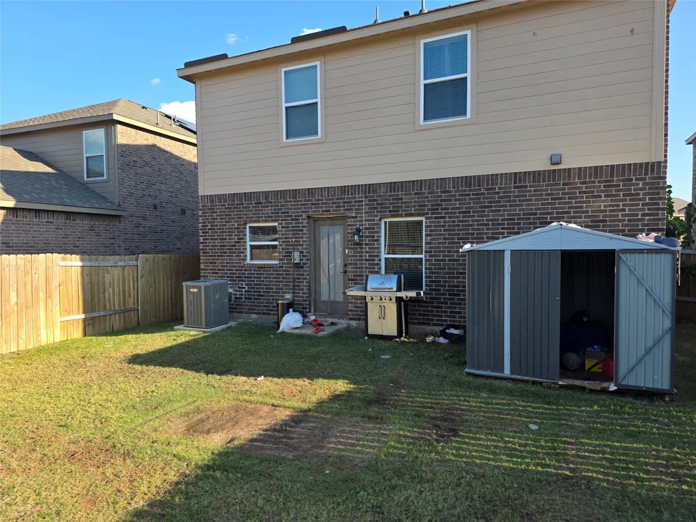 1004 Princeton Heights Princeton, TX 75407