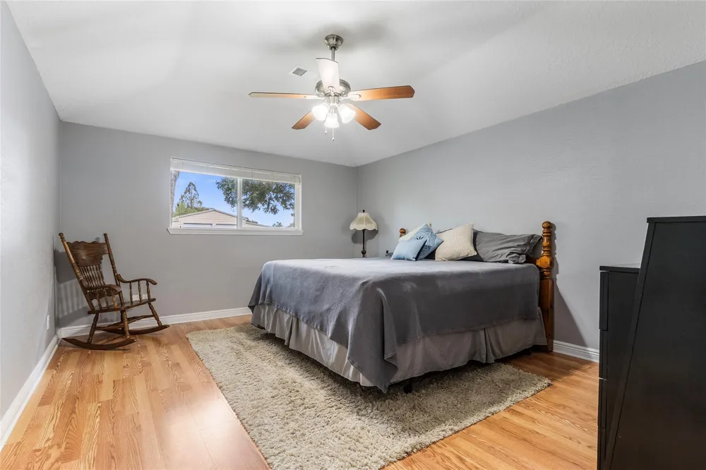 3503 Quail Circle Sealy, TX 77474