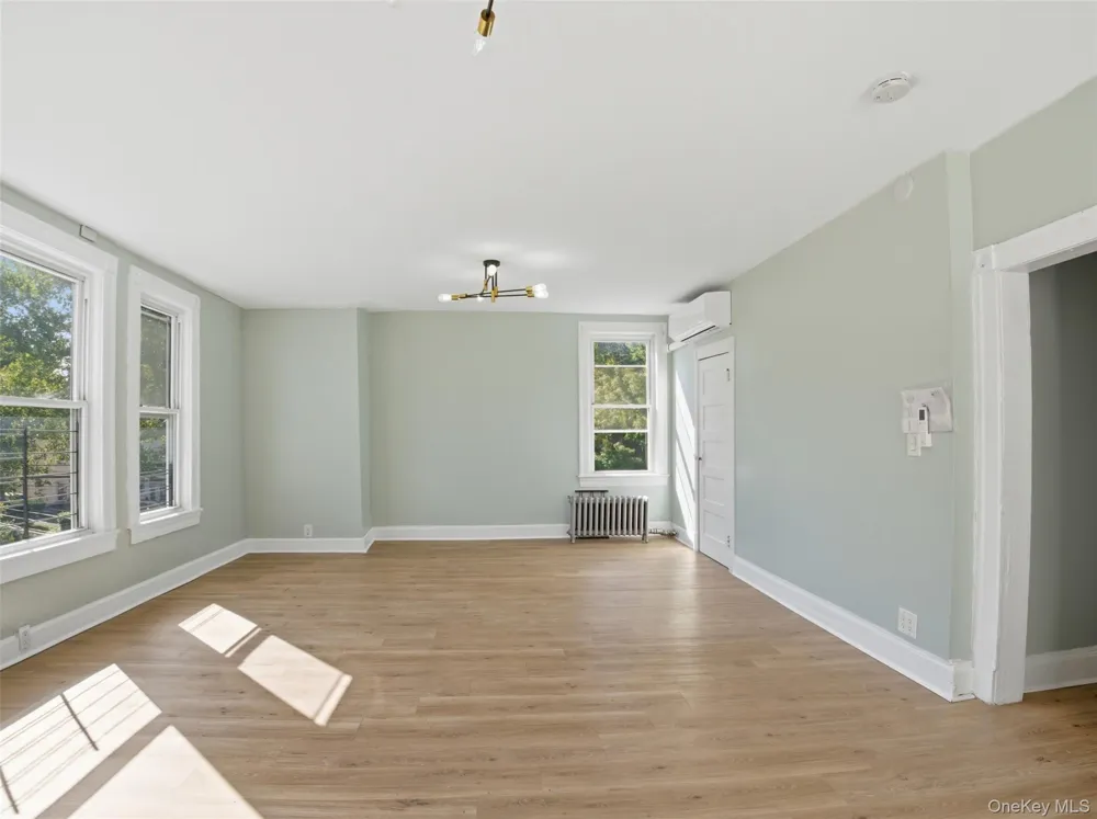 406 South 3rd Avenue #2 Mount Vernon, NY 10550