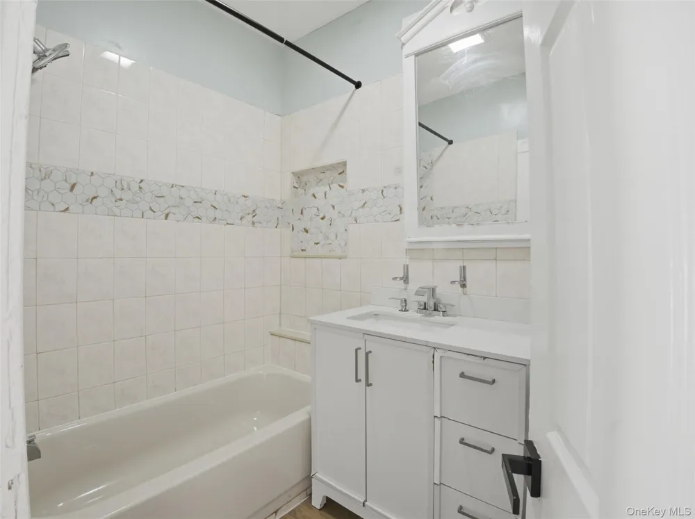 406 South 3rd Avenue #2 Mount Vernon, NY 10550