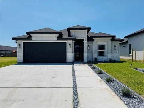 3825 W Zimmerius Avenue
