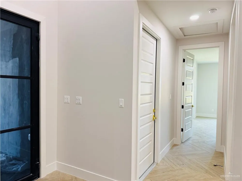 3825 W Zimmerius Avenue McAllen, TX 78504