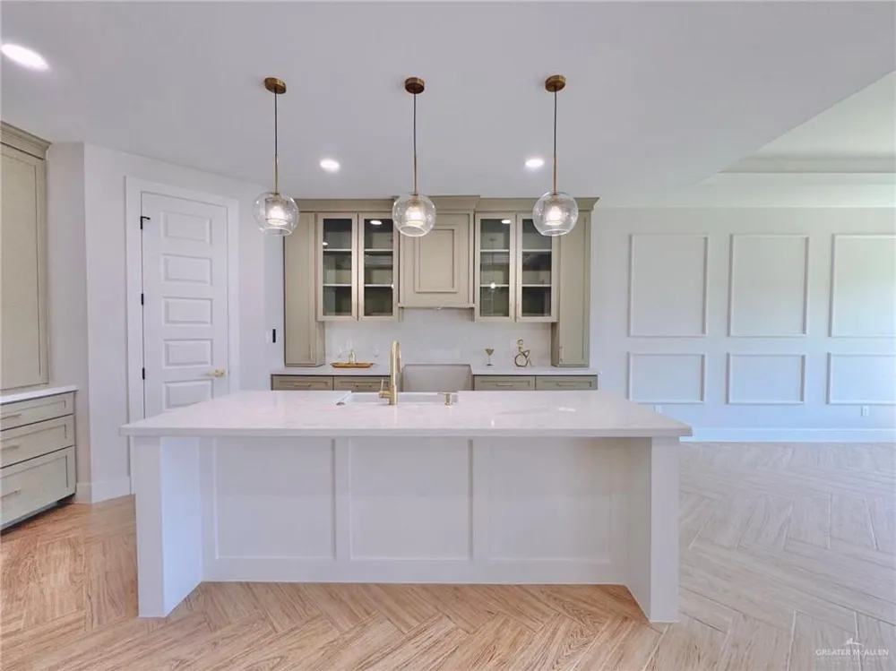 3825 W Zimmerius Avenue McAllen, TX 78504