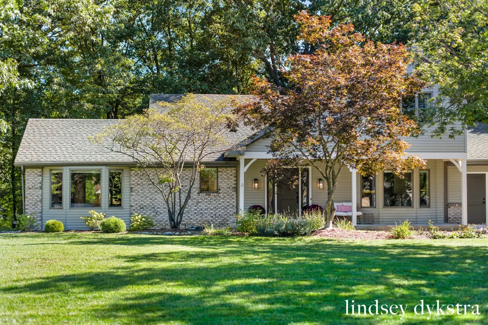 7395 Whispering Ridge Street SE Grand Rapids, MI 49546