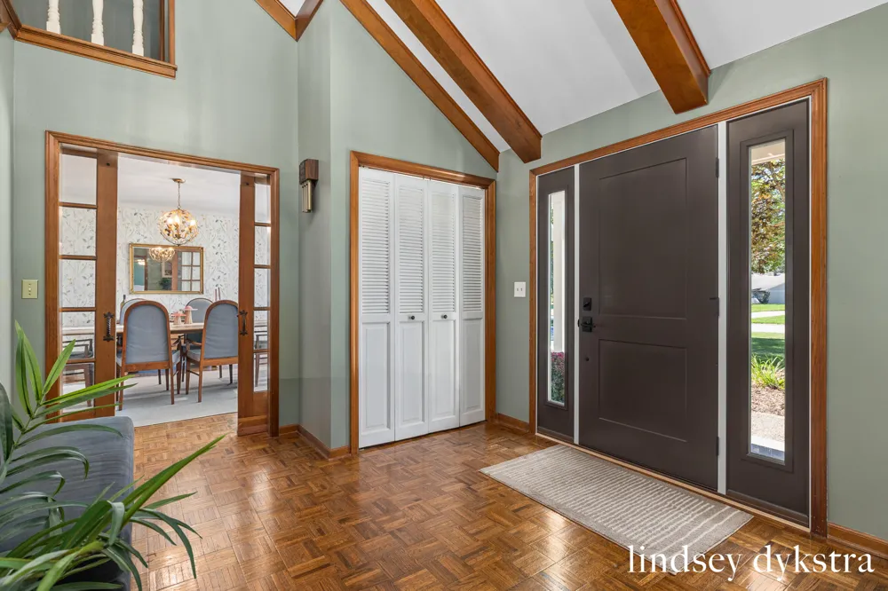 7395 Whispering Ridge Street SE Grand Rapids, MI 49546