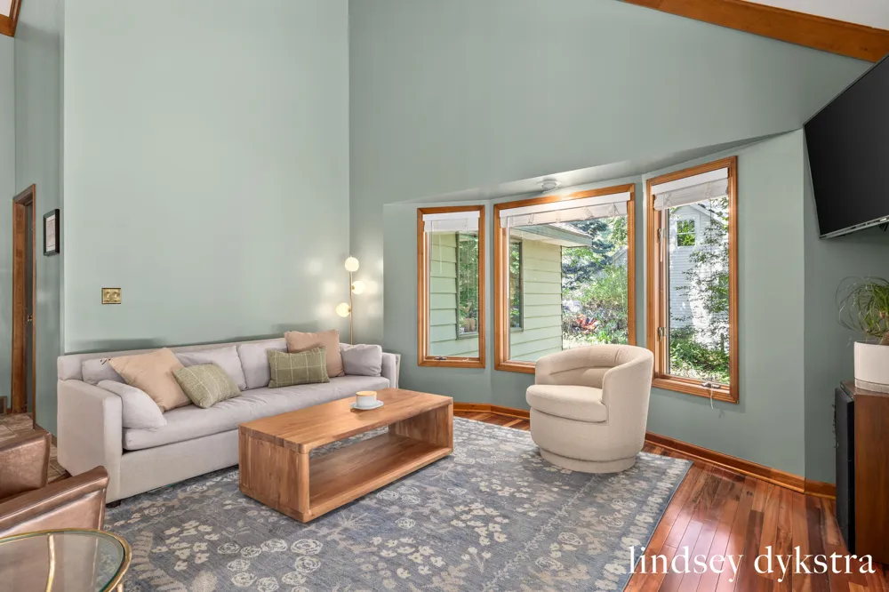 7395 Whispering Ridge Street SE Grand Rapids, MI 49546