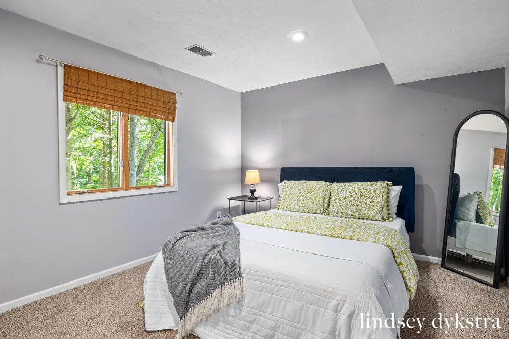 7395 Whispering Ridge Street SE Grand Rapids, MI 49546