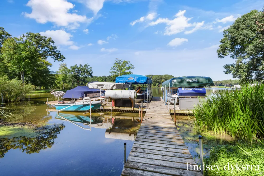 7395 Whispering Ridge Street SE Grand Rapids, MI 49546