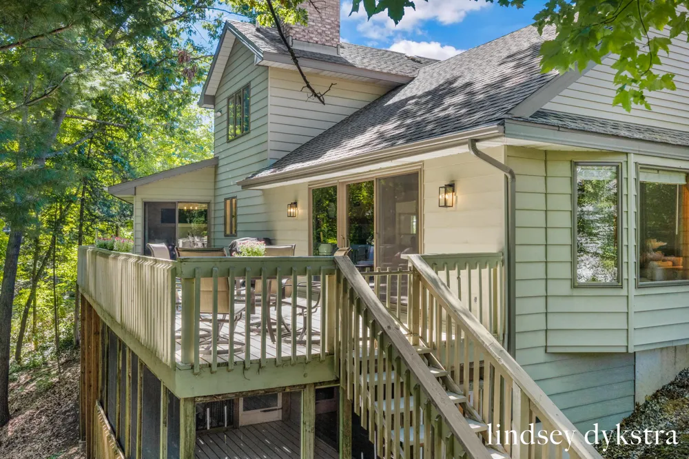 7395 Whispering Ridge Street SE Grand Rapids, MI 49546