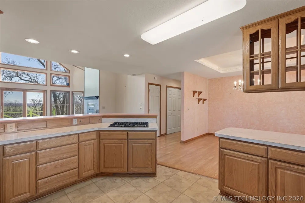 29612 E 32nd Street S Broken Arrow, OK 74014