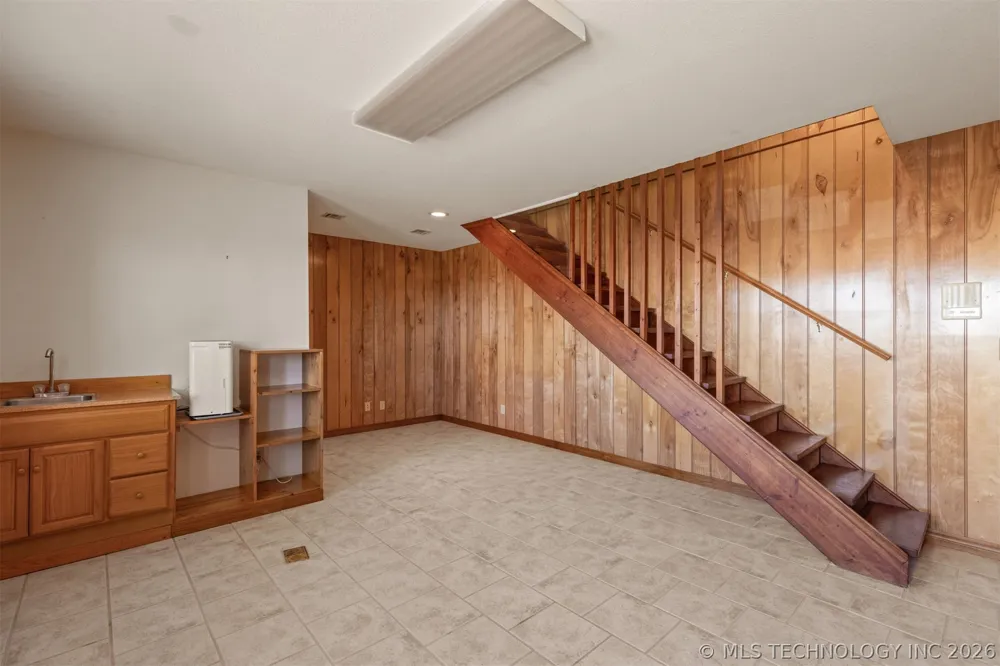 29612 E 32nd Street S Broken Arrow, OK 74014