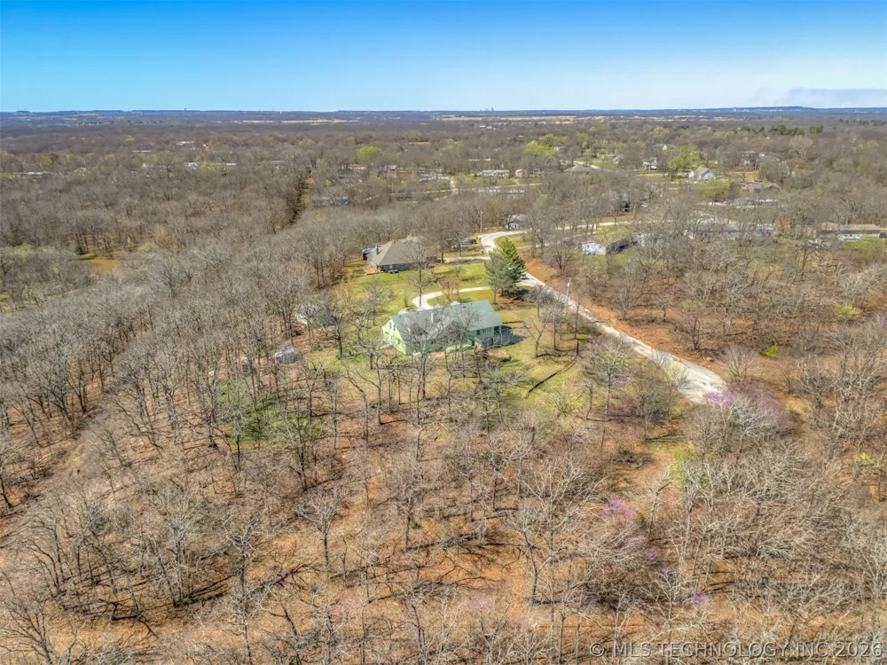 29612 E 32nd Street S Broken Arrow, OK 74014