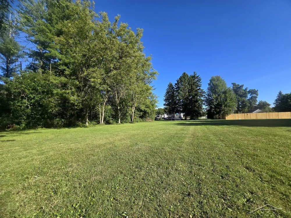 3715 Shattuck Road Saginaw Charter Township, MI 48603