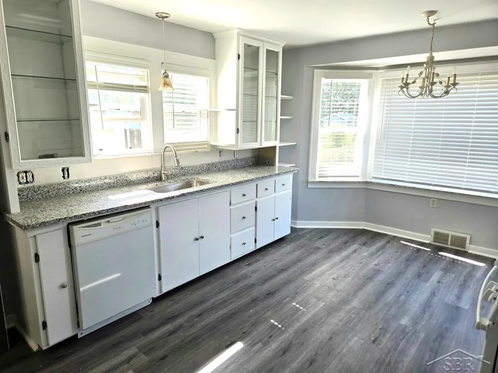 3715 Shattuck Road Saginaw Charter Township, MI 48603