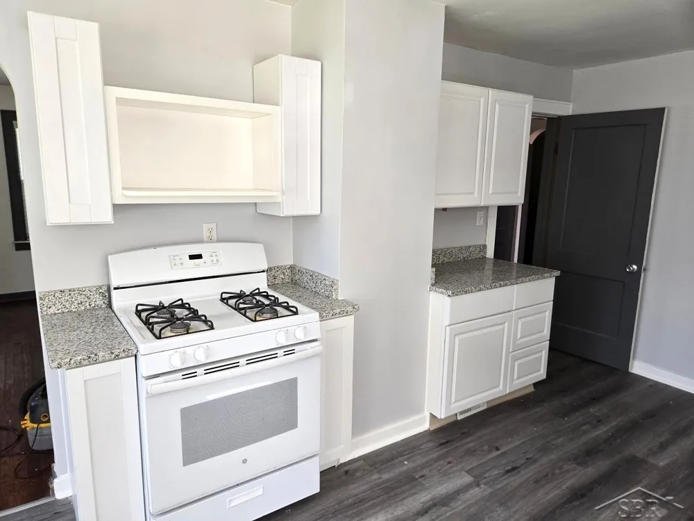 3715 Shattuck Road Saginaw Charter Township, MI 48603