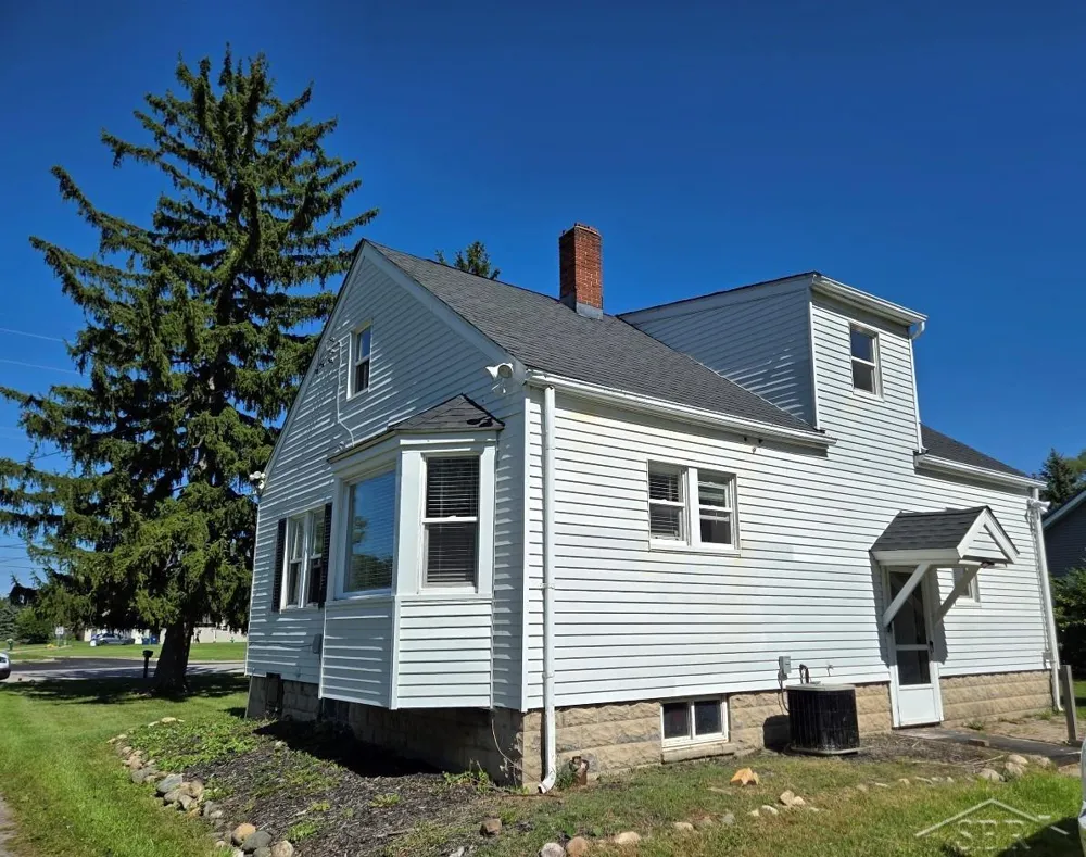 3715 Shattuck Road Saginaw Charter Township, MI 48603