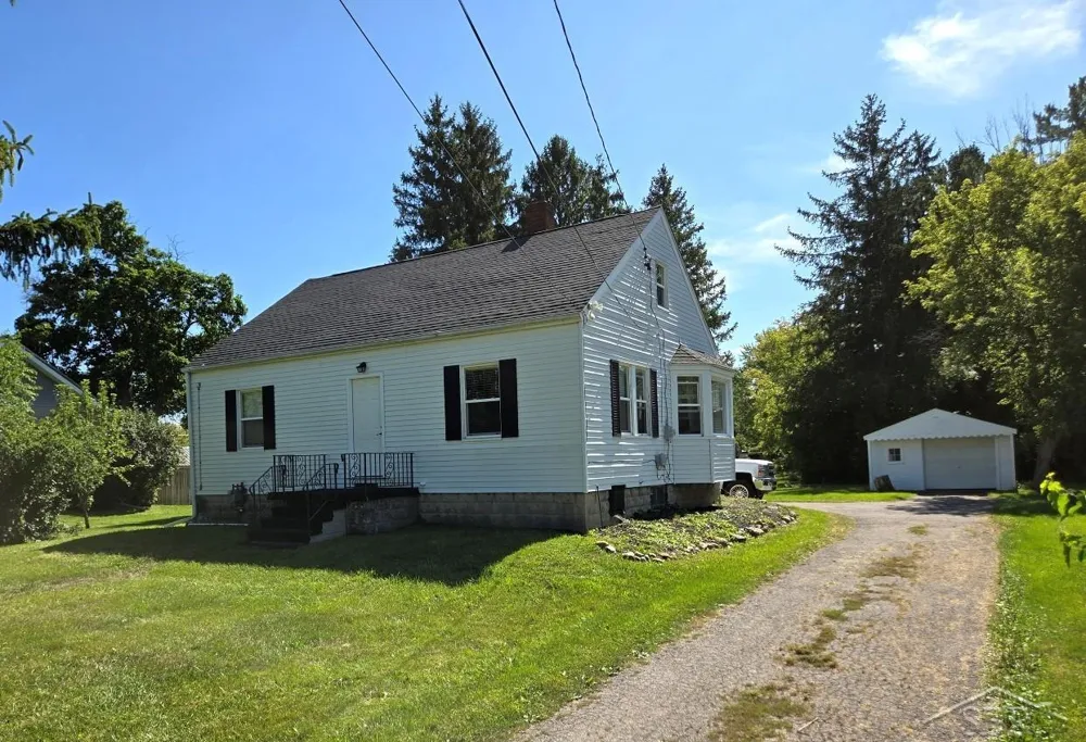 3715 Shattuck Road Saginaw Charter Township, MI 48603