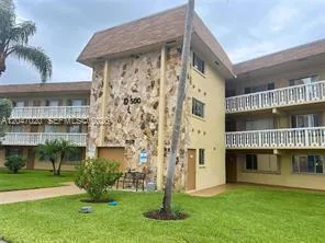 500 Village Green Circle W #215 Palm Springs, FL 33461