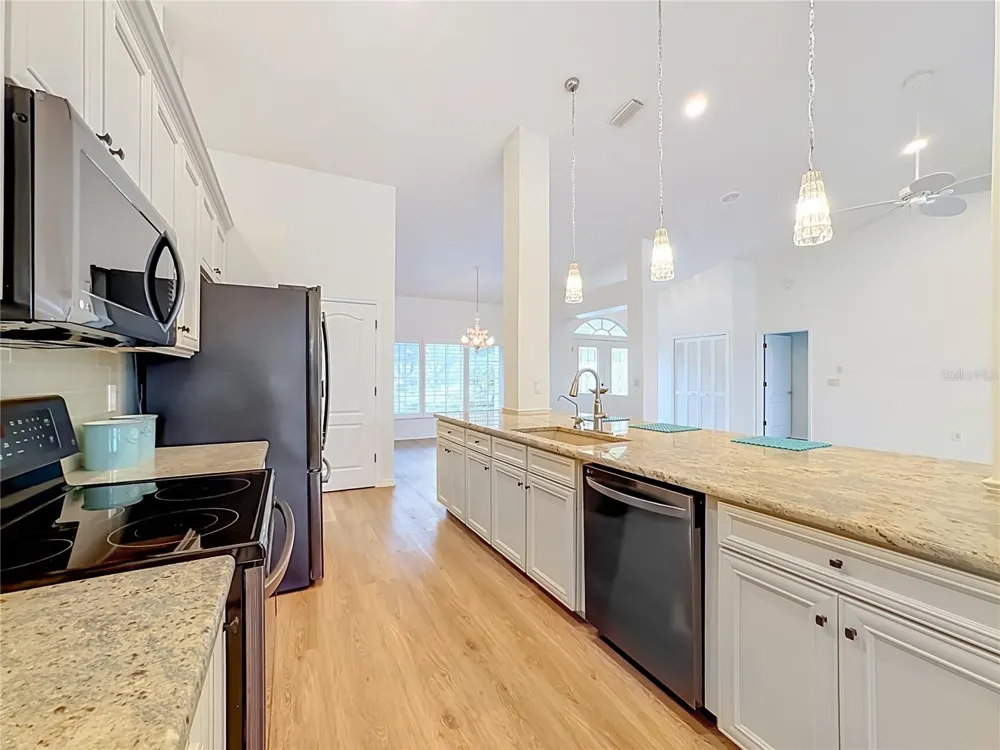 4415 HIGHLAND OAKS CIRCLE Sarasota, FL 34235