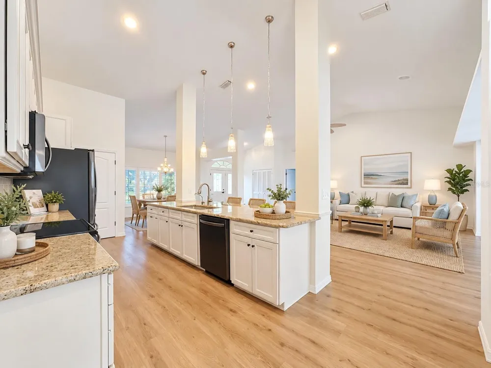 4415 HIGHLAND OAKS CIRCLE Sarasota, FL 34235