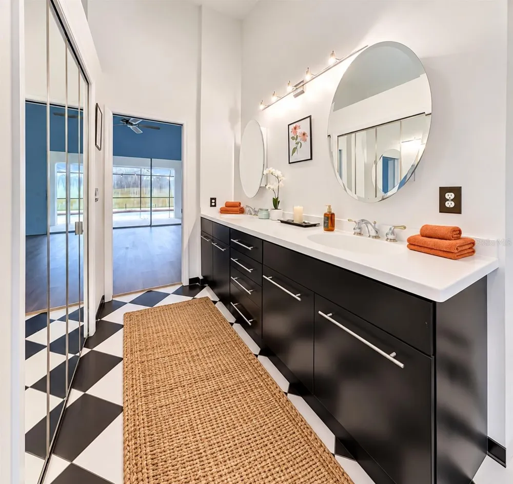 4415 HIGHLAND OAKS CIRCLE Sarasota, FL 34235