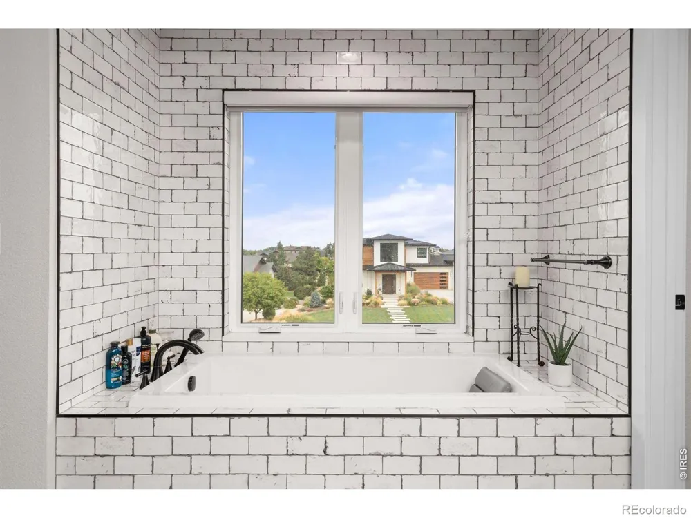 2474 Montano Court Erie, CO 80516