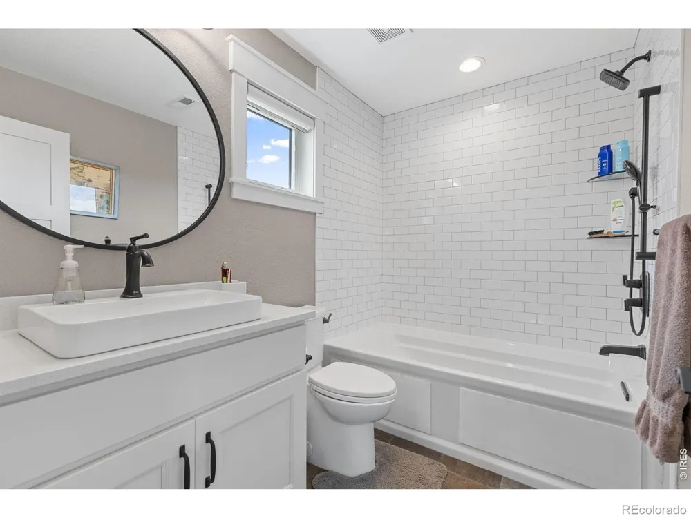 2474 Montano Court Erie, CO 80516